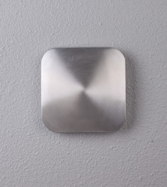 WALL S/M Up/Dn 9W SQ Polished Alu 3K IP54 737 Lm