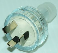 PLUG TOP Rewirable 3 PIN 10A CLEAR (Male)